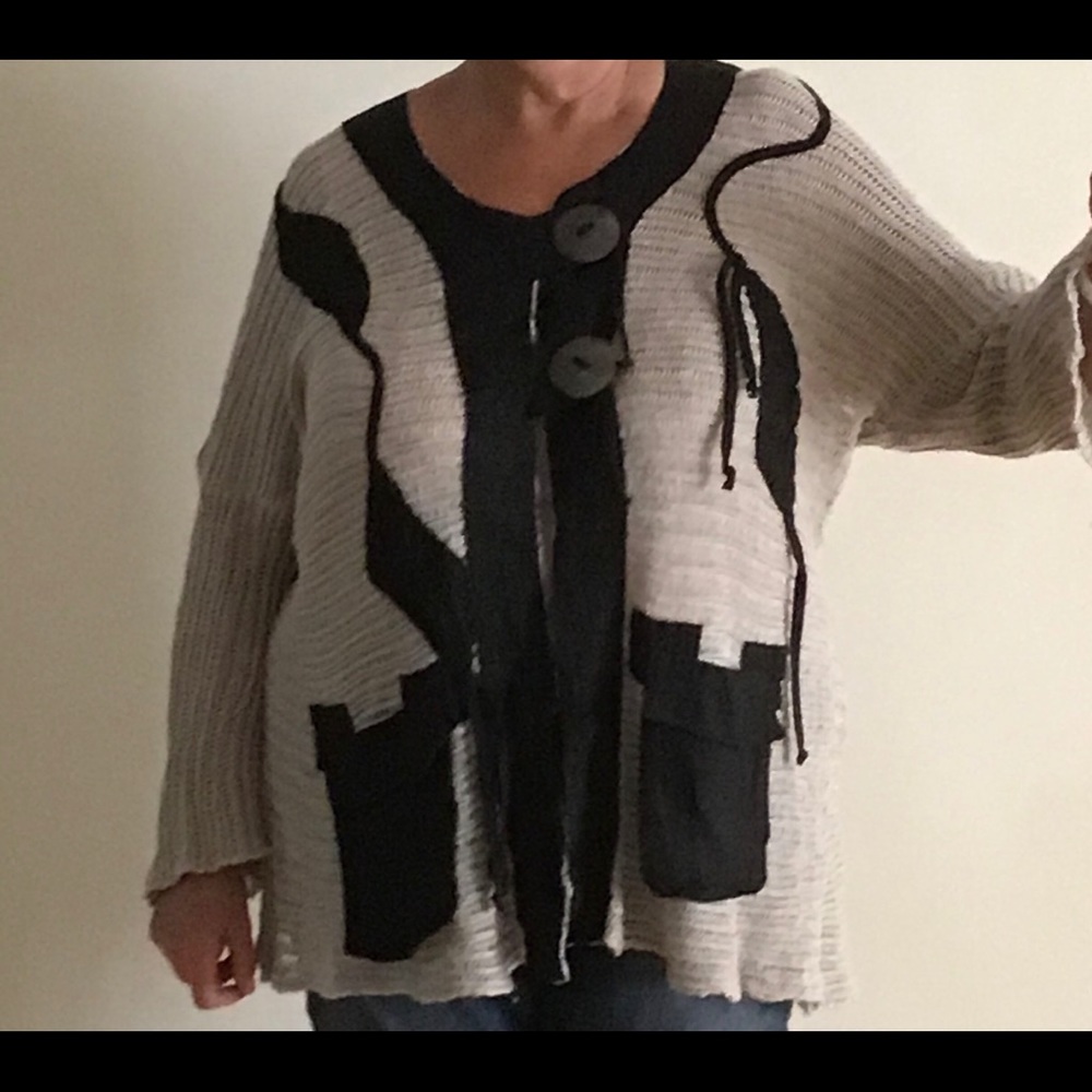 Mara Gibbucci Cardigan Size L, 100% Linen